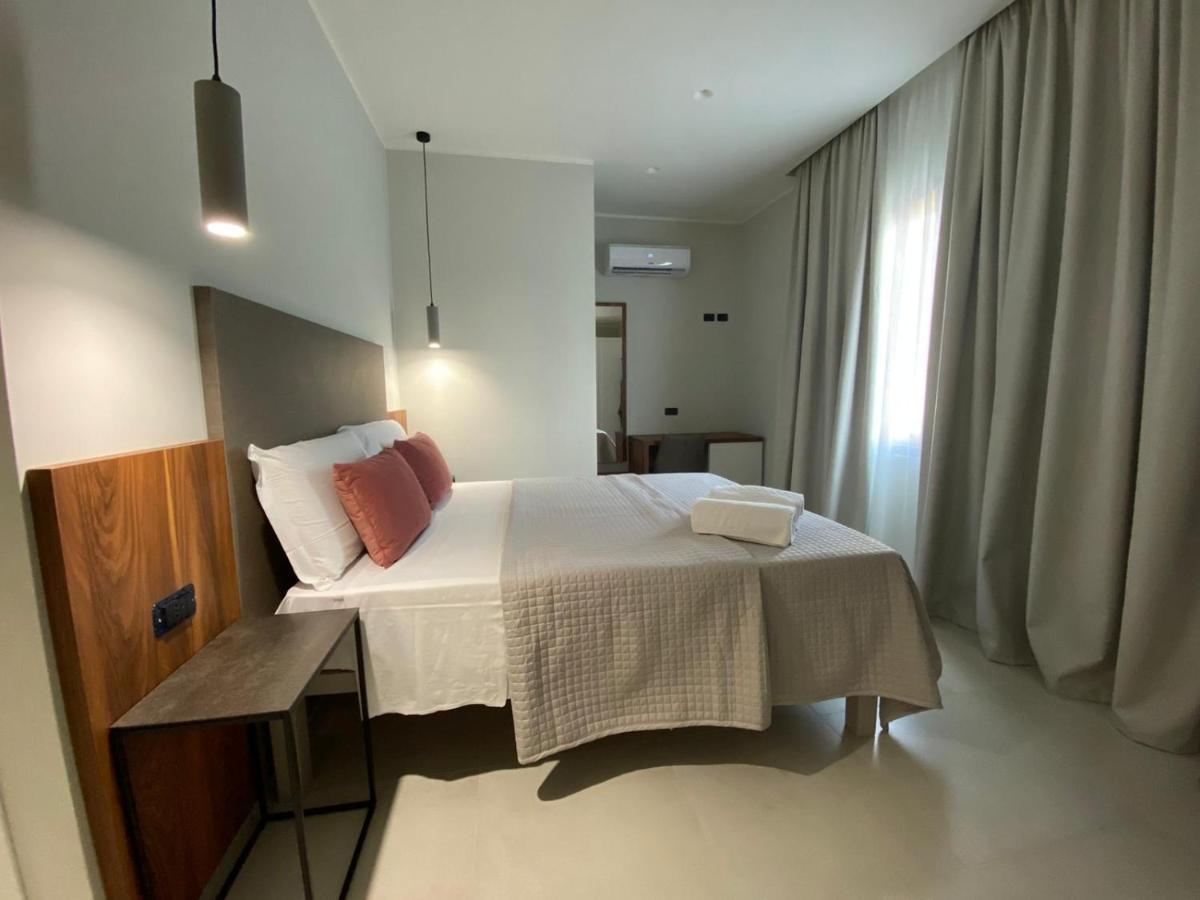 Villa Antonino Giardini Naxos Luaran gambar
