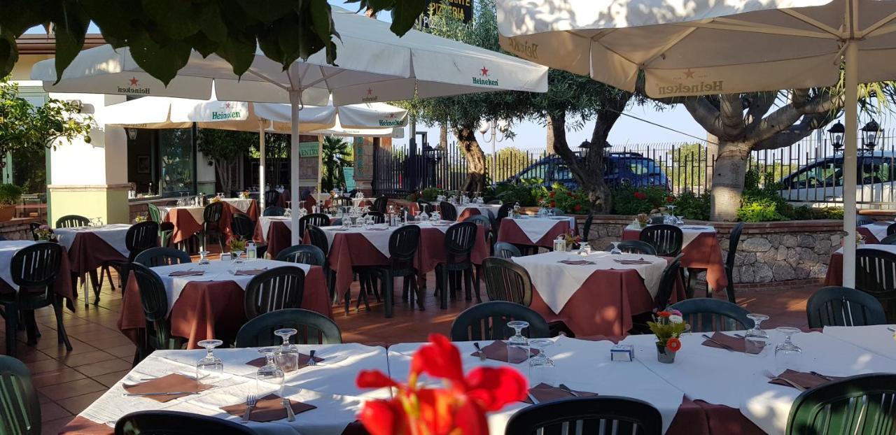 Villa Antonino Giardini Naxos Luaran gambar